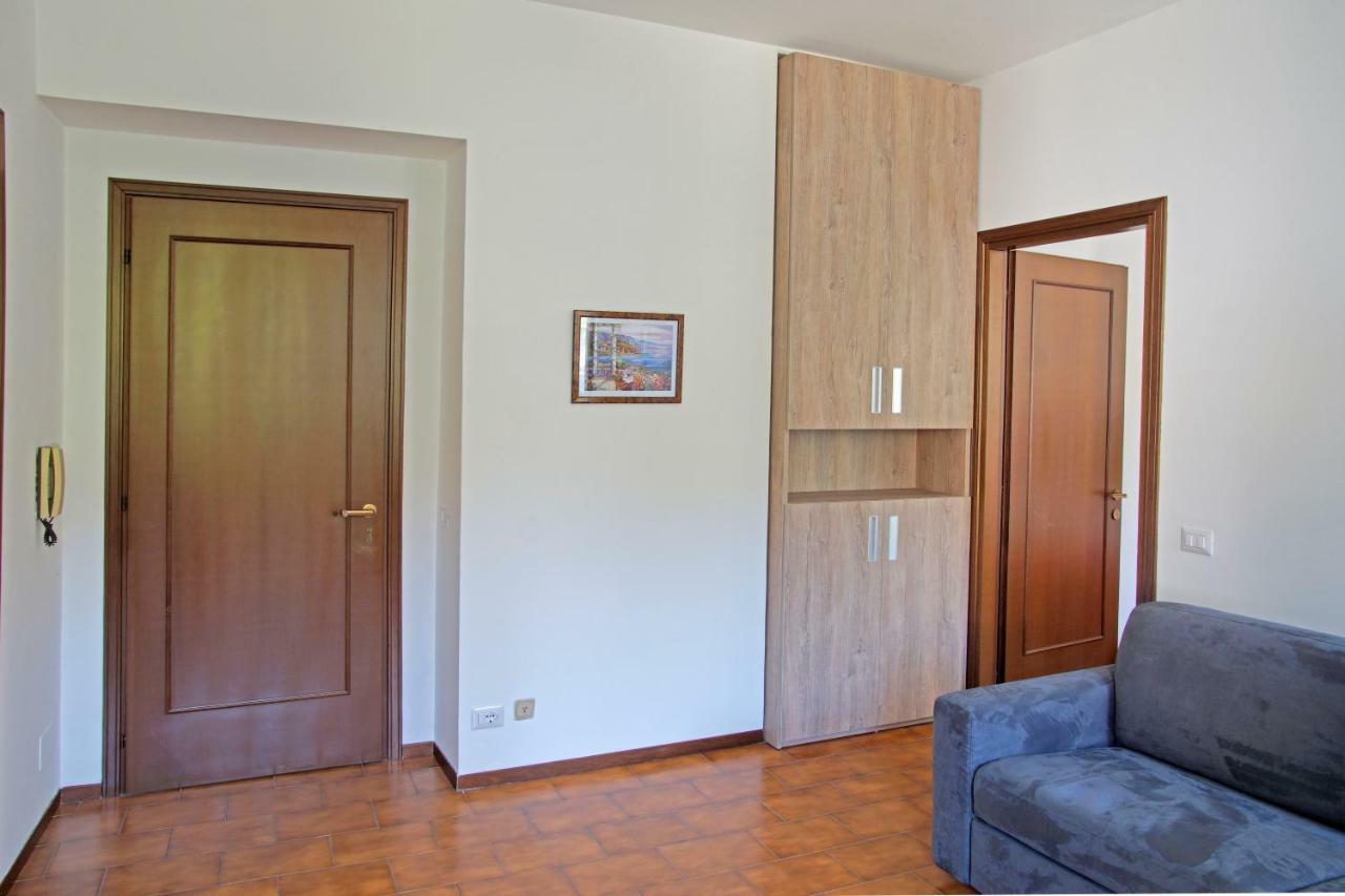 La Pineta Διαμέρισμα Στρέσα Εξωτερικό φωτογραφία